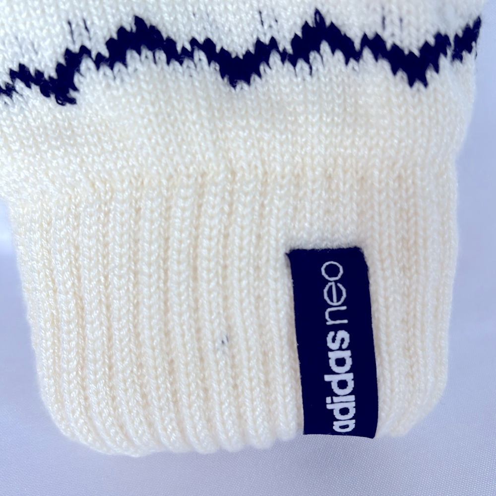 NWOT ADIDAS NEO WARM SOFT UNISEX GLOVES SIZE MEDIUM - IVORY - Picture 2 of 8